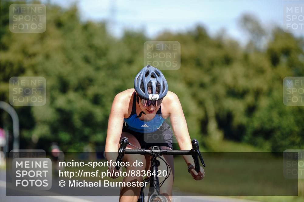 07.09.2025 - 19. Norderstedt Triathlon Michael Burmester http://msf.ph/oto/8836420 07.09.2025 12:43:51 Radfahren 1385 meine-sportfotos.de