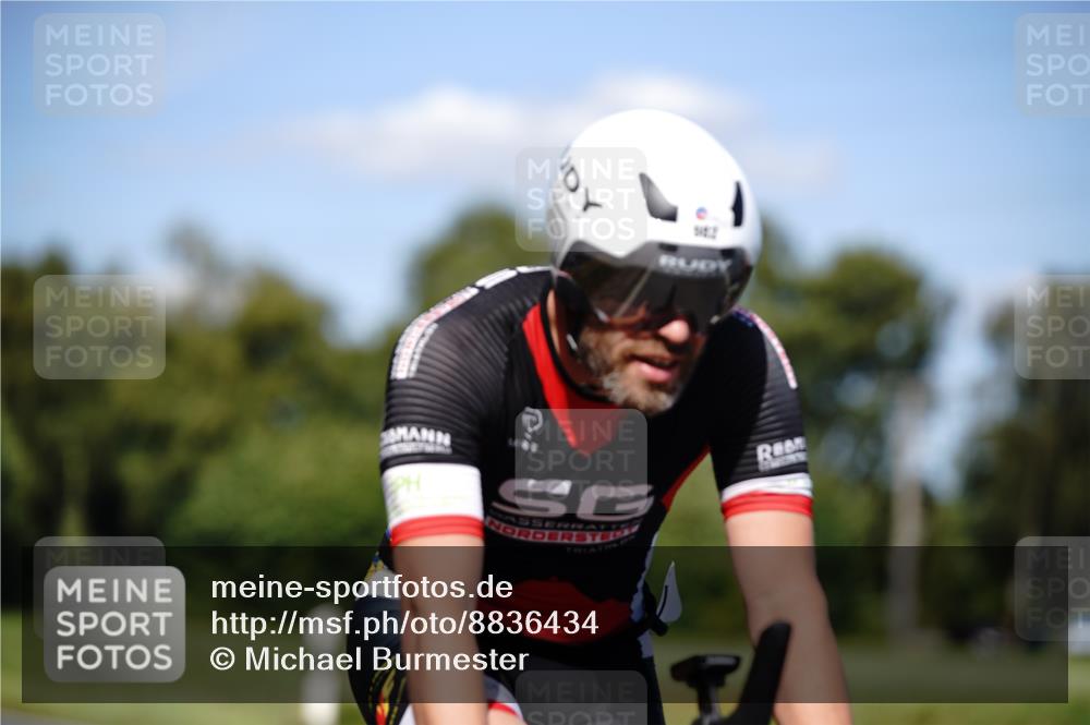 07.09.2025 - 19. Norderstedt Triathlon Michael Burmester http://msf.ph/oto/8836434 07.09.2025 14:05:32 Radfahren 982, 1034 meine-sportfotos.de