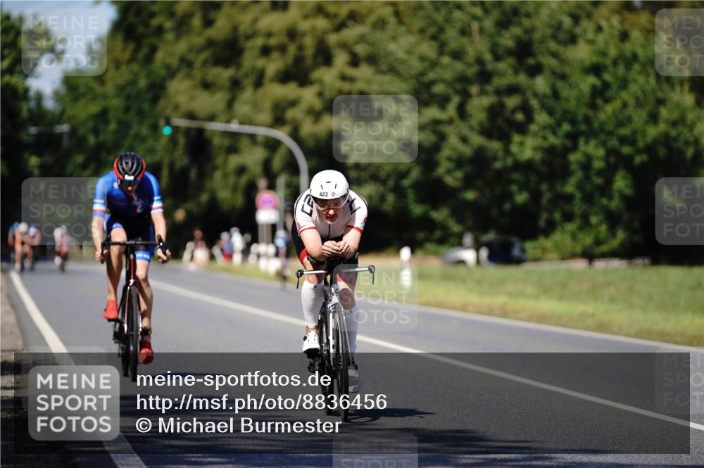 07.09.2025 - 19. Norderstedt Triathlon Michael Burmester http://msf.ph/oto/8836456 07.09.2025 14:05:44 Radfahren 364, 422, 1040 meine-sportfotos.de