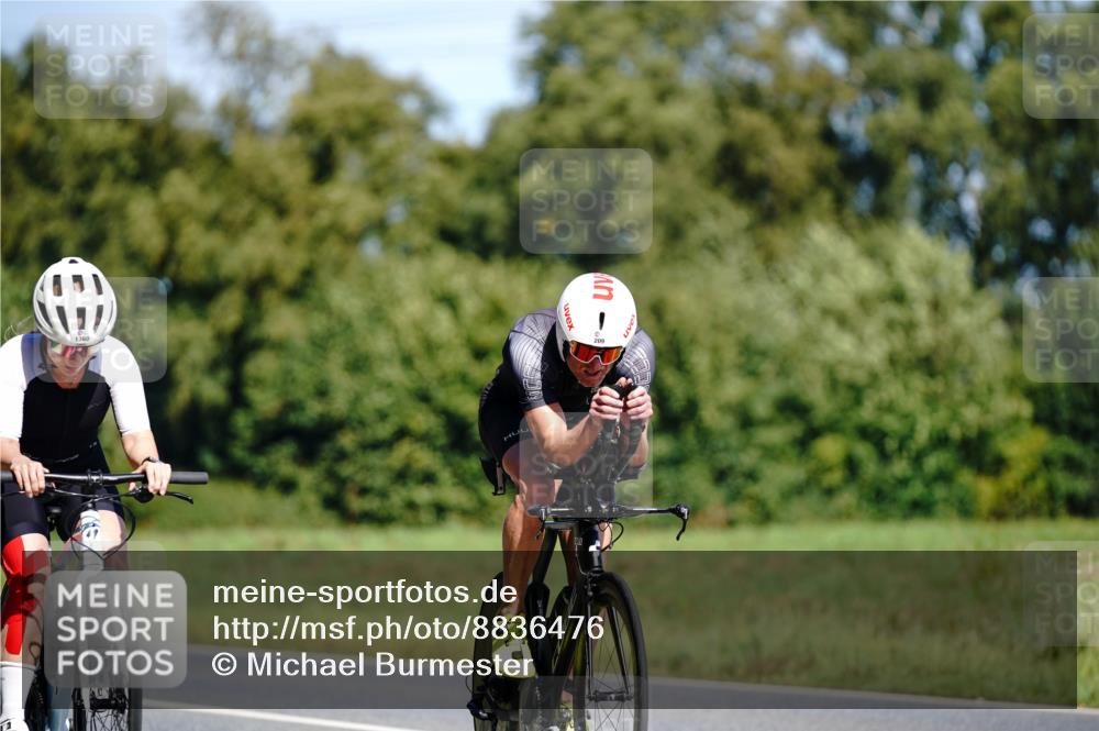 07.09.2025 - 19. Norderstedt Triathlon Michael Burmester http://msf.ph/oto/8836476 07.09.2025 12:44:47 Radfahren 209, 1360 meine-sportfotos.de