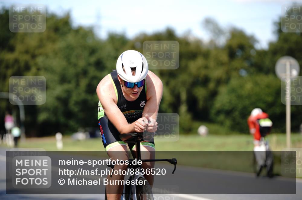 07.09.2025 - 19. Norderstedt Triathlon Michael Burmester http://msf.ph/oto/8836520 07.09.2025 14:06:24 Radfahren 398, 993, 1009 meine-sportfotos.de