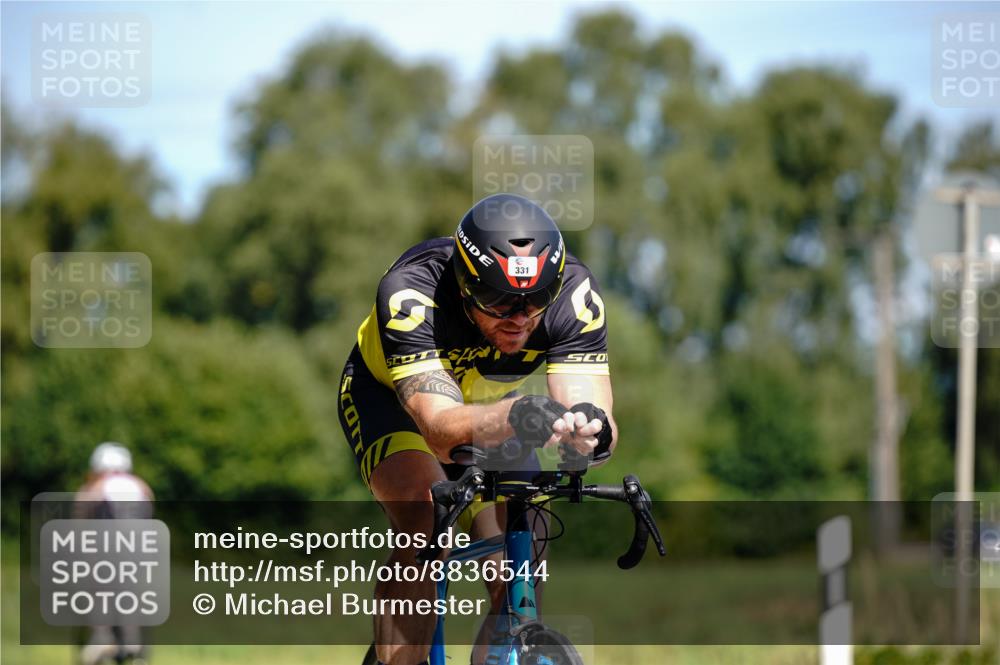 07.09.2025 - 19. Norderstedt Triathlon Michael Burmester http://msf.ph/oto/8836544 07.09.2025 12:47:33 Radfahren 331 meine-sportfotos.de