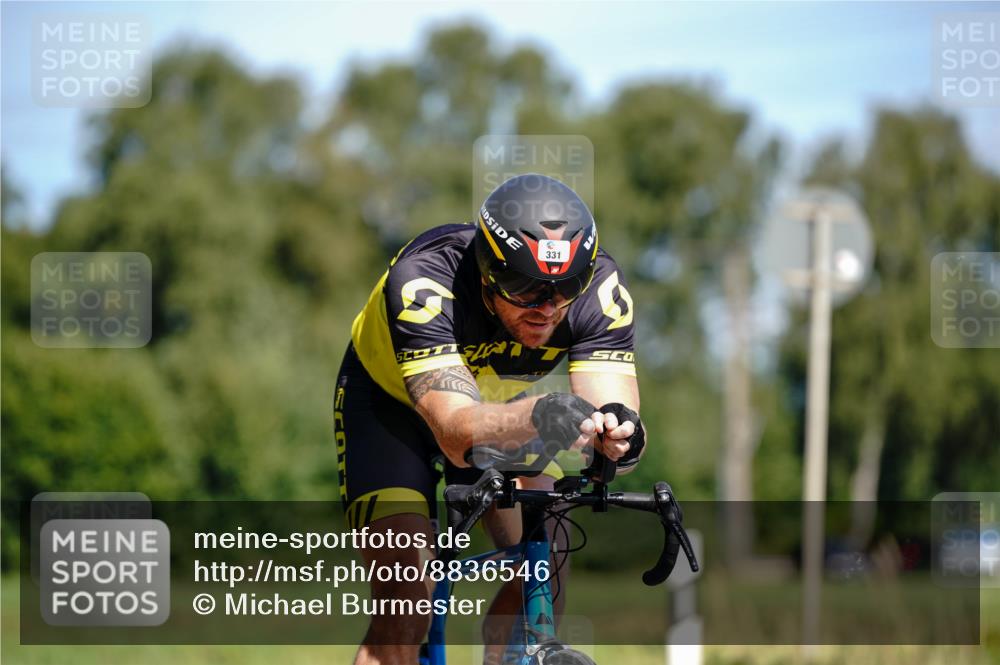 07.09.2025 - 19. Norderstedt Triathlon Michael Burmester http://msf.ph/oto/8836546 07.09.2025 12:47:33 Radfahren 331 meine-sportfotos.de