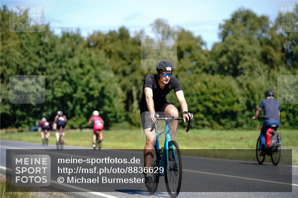 07.09.2025 - 19. Norderstedt Triathlon Michael Burmester http://msf.ph/oto/8836629 07.09.2025 12:48:06 Radfahren 173, 277, 1344 meine-sportfotos.de