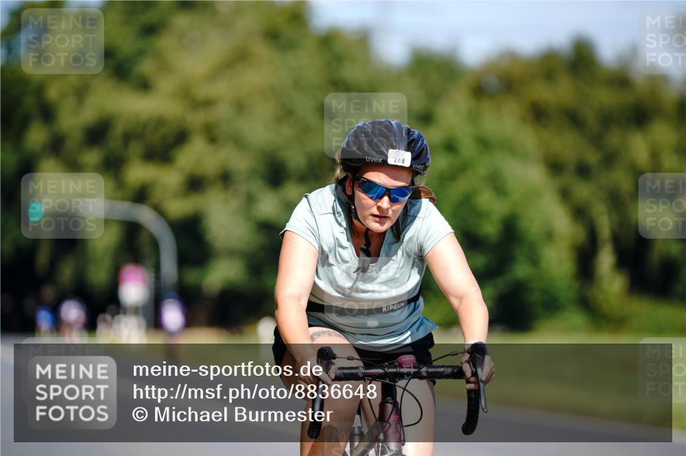 07.09.2025 - 19. Norderstedt Triathlon Michael Burmester http://msf.ph/oto/8836648 07.09.2025 12:48:32 Radfahren 248 meine-sportfotos.de