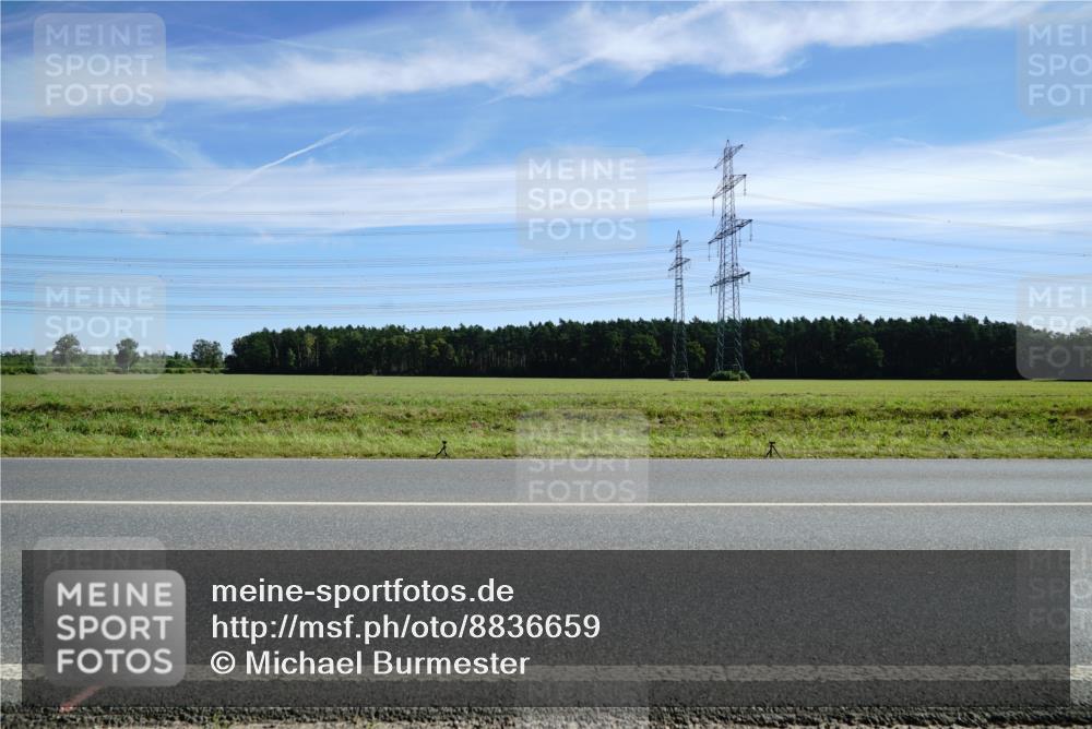 07.09.2025 - 19. Norderstedt Triathlon Michael Burmester http://msf.ph/oto/8836659 07.09.2025 12:01:34 Radfahren  meine-sportfotos.de