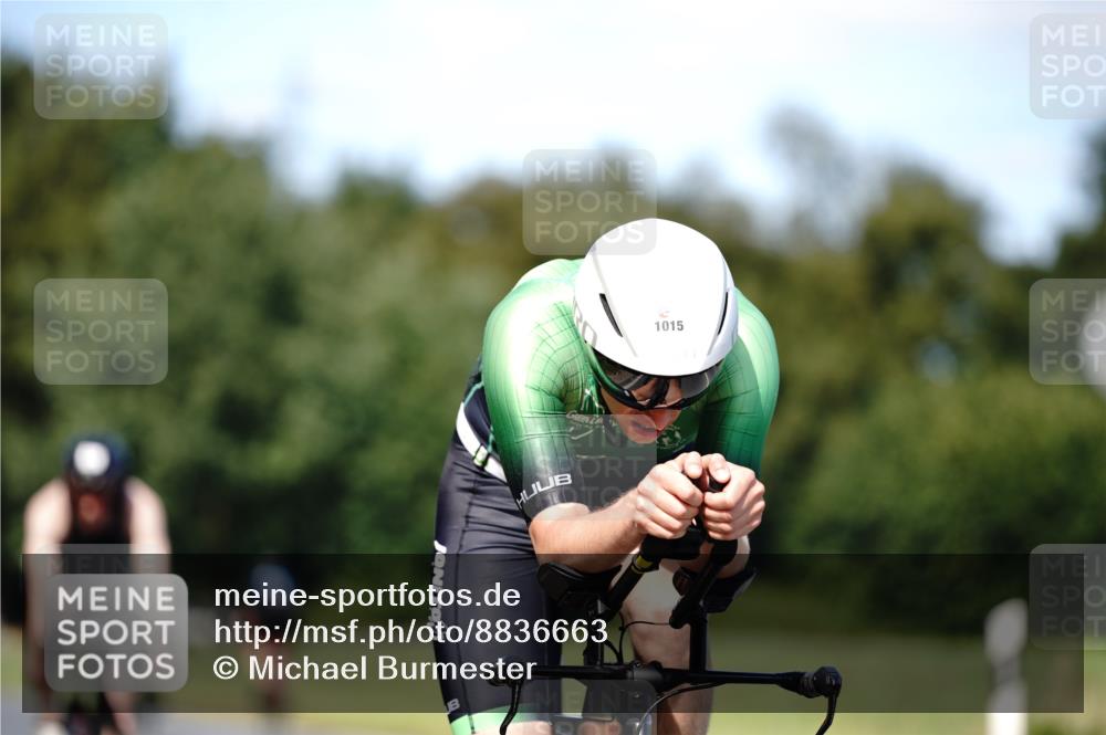 07.09.2025 - 19. Norderstedt Triathlon Michael Burmester http://msf.ph/oto/8836663 07.09.2025 14:08:24 Radfahren 987, 995, 1015 meine-sportfotos.de