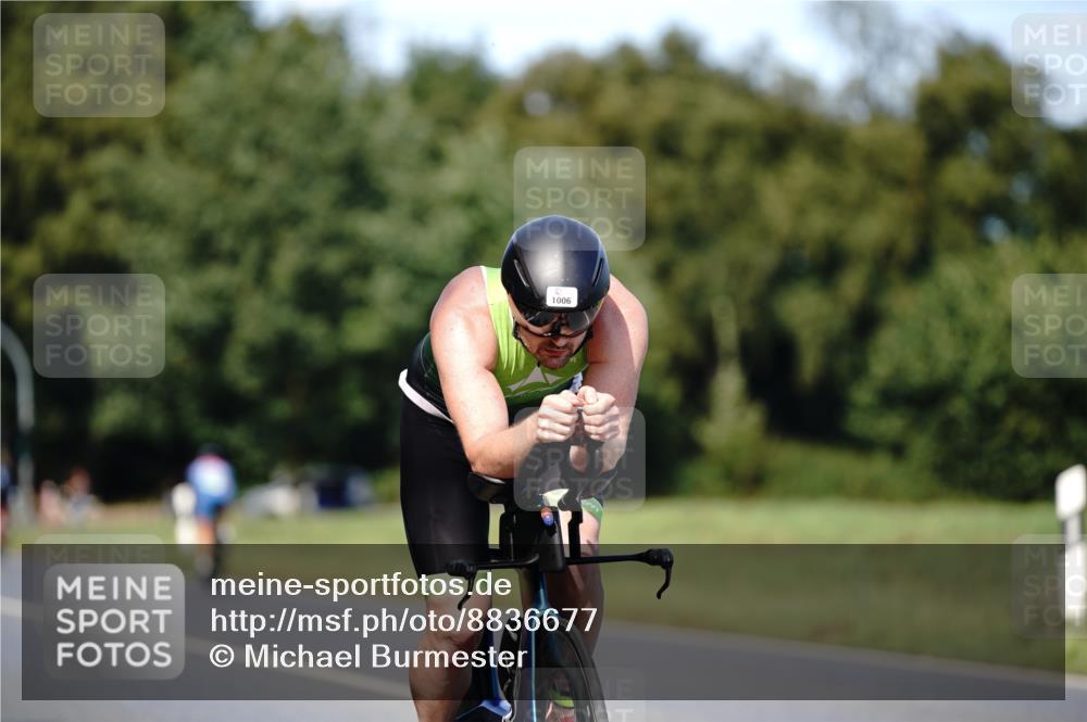 07.09.2025 - 19. Norderstedt Triathlon Michael Burmester http://msf.ph/oto/8836677 07.09.2025 14:08:28 Radfahren 987, 995, 1006, 1013 meine-sportfotos.de
