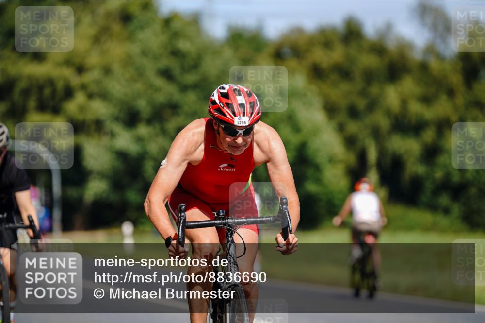 07.09.2025 - 19. Norderstedt Triathlon Michael Burmester http://msf.ph/oto/8836690 07.09.2025 12:48:54 Radfahren 142, 1216 meine-sportfotos.de