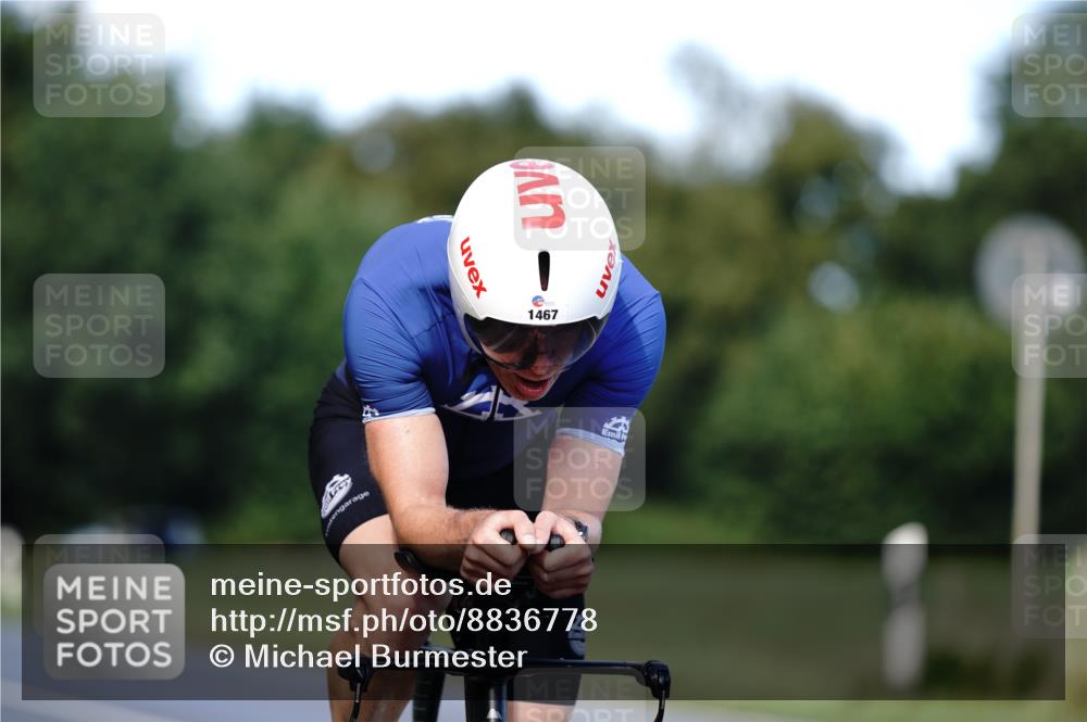 07.09.2025 - 19. Norderstedt Triathlon Michael Burmester http://msf.ph/oto/8836778 07.09.2025 14:09:42 Radfahren 1467 meine-sportfotos.de