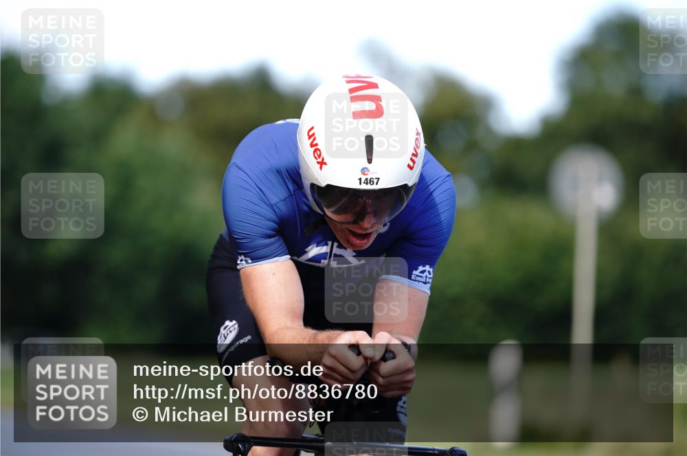 07.09.2025 - 19. Norderstedt Triathlon Michael Burmester http://msf.ph/oto/8836780 07.09.2025 14:09:42 Radfahren 1467 meine-sportfotos.de
