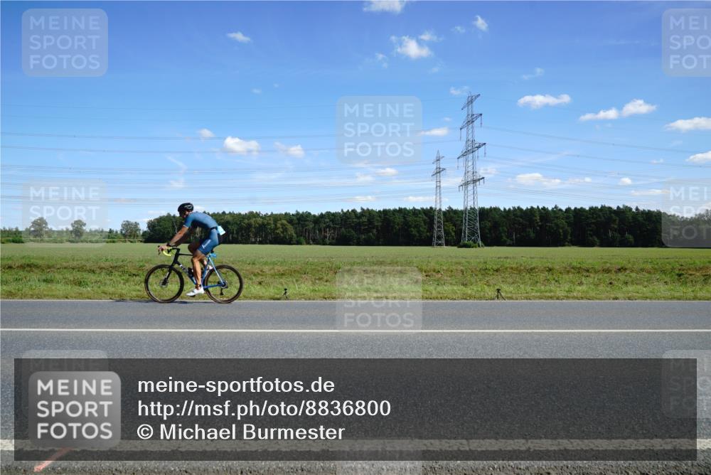 07.09.2025 - 19. Norderstedt Triathlon Michael Burmester http://msf.ph/oto/8836800 07.09.2025 14:07:21 Radfahren  meine-sportfotos.de