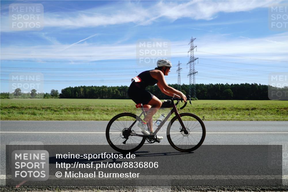 07.09.2025 - 19. Norderstedt Triathlon Michael Burmester http://msf.ph/oto/8836806 07.09.2025 12:01:57 Radfahren 696, 738, 845 meine-sportfotos.de