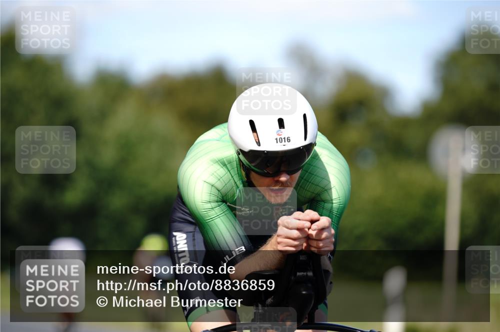 07.09.2025 - 19. Norderstedt Triathlon Michael Burmester http://msf.ph/oto/8836859 07.09.2025 14:10:27 Radfahren 388, 1016 meine-sportfotos.de