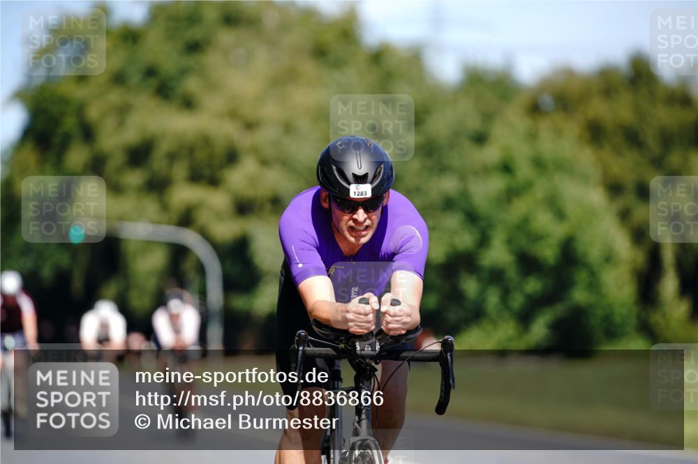 07.09.2025 - 19. Norderstedt Triathlon Michael Burmester http://msf.ph/oto/8836866 07.09.2025 12:50:15 Radfahren 220, 1283 meine-sportfotos.de