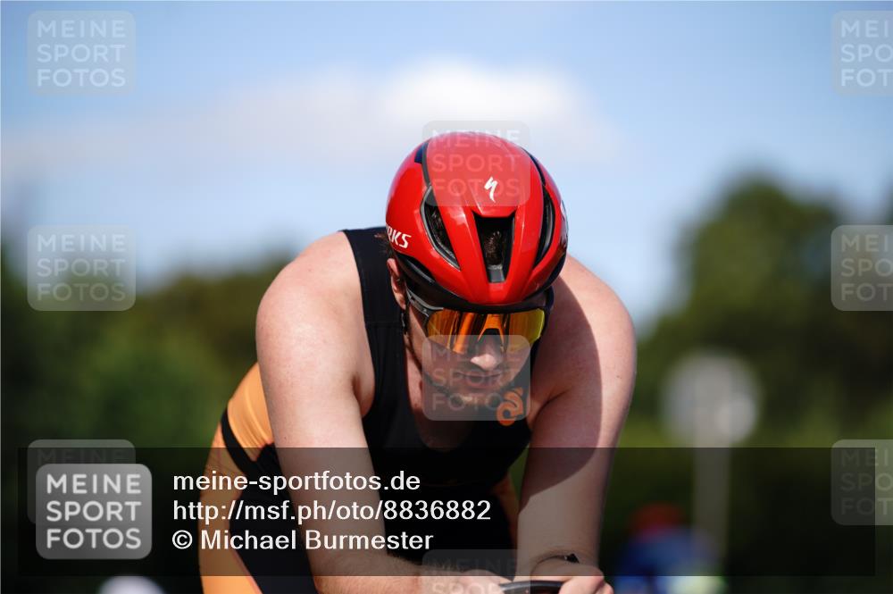 07.09.2025 - 19. Norderstedt Triathlon Michael Burmester http://msf.ph/oto/8836882 07.09.2025 14:10:41 Radfahren 999, 1003, 1421 meine-sportfotos.de