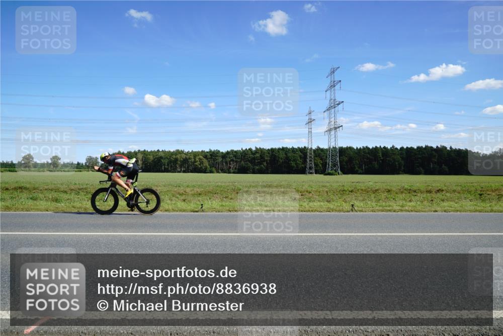 07.09.2025 - 19. Norderstedt Triathlon Michael Burmester http://msf.ph/oto/8836938 07.09.2025 14:08:11 Radfahren 969, 1020 meine-sportfotos.de