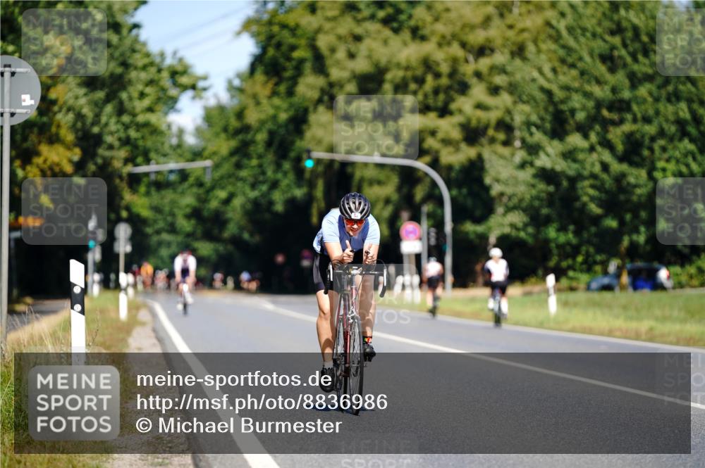 07.09.2025 - 19. Norderstedt Triathlon Michael Burmester http://msf.ph/oto/8836986 07.09.2025 12:51:05 Radfahren 317 meine-sportfotos.de