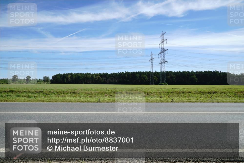 07.09.2025 - 19. Norderstedt Triathlon Michael Burmester http://msf.ph/oto/8837001 07.09.2025 12:02:15 Radfahren  meine-sportfotos.de