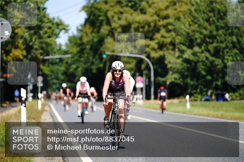 07.09.2025 - 19. Norderstedt Triathlon Michael Burmester http://msf.ph/oto/8837045 07.09.2025 12:51:39 Radfahren 723, 747, 1366 meine-sportfotos.de