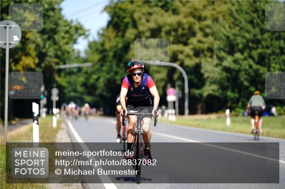 07.09.2025 - 19. Norderstedt Triathlon Michael Burmester http://msf.ph/oto/8837082 07.09.2025 12:51:50 Radfahren 211, 357, 745, 799, 1389 meine-sportfotos.de