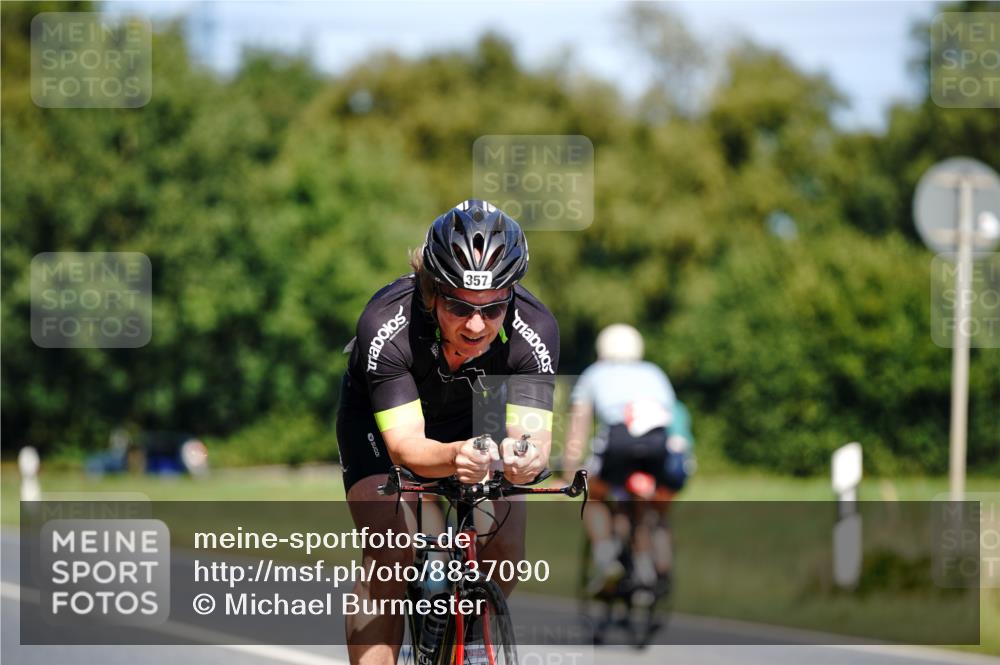 07.09.2025 - 19. Norderstedt Triathlon Michael Burmester http://msf.ph/oto/8837090 07.09.2025 12:51:53 Radfahren 357, 799 meine-sportfotos.de