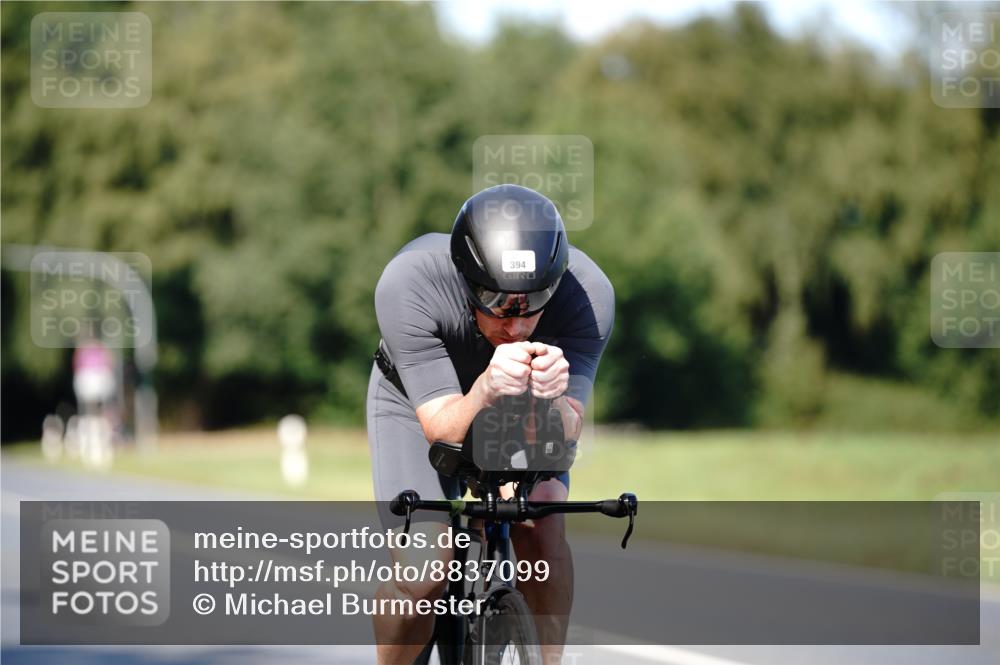 07.09.2025 - 19. Norderstedt Triathlon Michael Burmester http://msf.ph/oto/8837099 07.09.2025 14:13:23 Radfahren 394, 863, 965 meine-sportfotos.de
