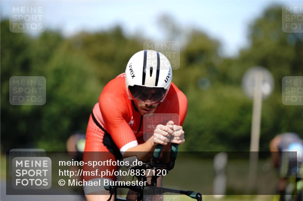 07.09.2025 - 19. Norderstedt Triathlon Michael Burmester http://msf.ph/oto/8837120 07.09.2025 14:13:33 Radfahren 974, 1019 meine-sportfotos.de
