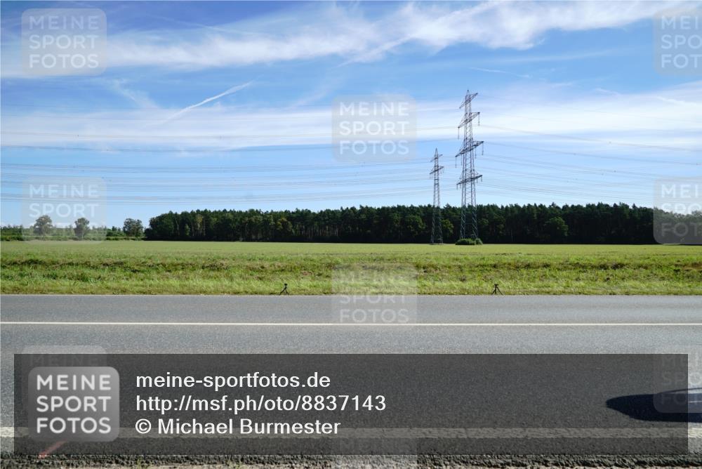 07.09.2025 - 19. Norderstedt Triathlon Michael Burmester http://msf.ph/oto/8837143 07.09.2025 12:02:24 Radfahren 251, 258, 1364 meine-sportfotos.de