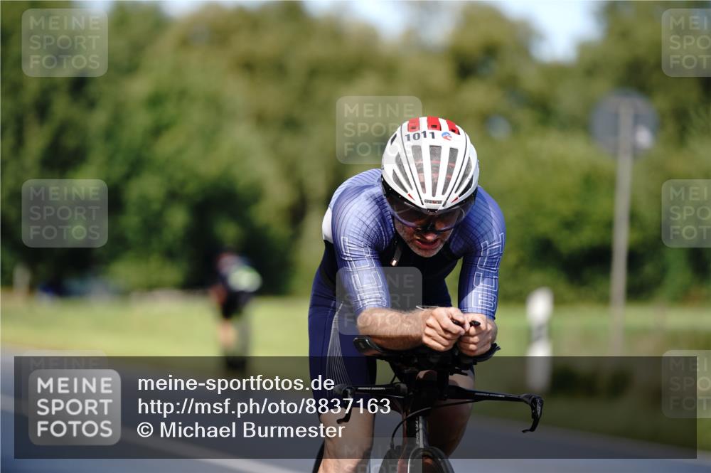 07.09.2025 - 19. Norderstedt Triathlon Michael Burmester http://msf.ph/oto/8837163 07.09.2025 14:14:00 Radfahren 905, 978, 1011, 1037, 1465 meine-sportfotos.de