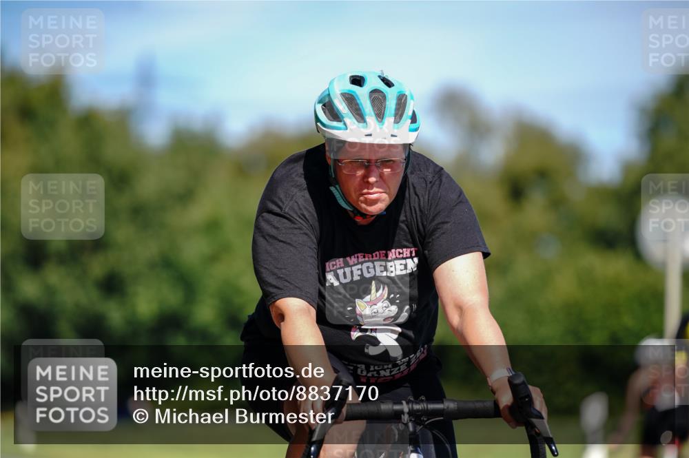 07.09.2025 - 19. Norderstedt Triathlon Michael Burmester http://msf.ph/oto/8837170 07.09.2025 12:52:23 Radfahren 153, 160, 179, 219, 338, 1292, 1356 meine-sportfotos.de