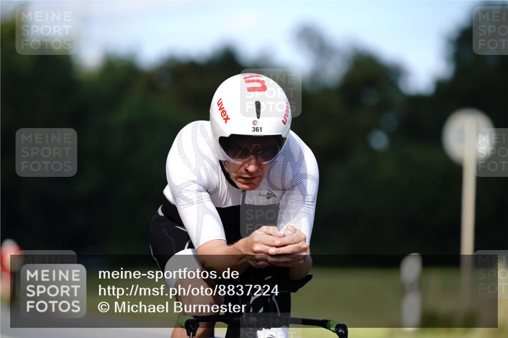 07.09.2025 - 19. Norderstedt Triathlon Michael Burmester http://msf.ph/oto/8837224 07.09.2025 14:14:27 Radfahren 361, 877 meine-sportfotos.de