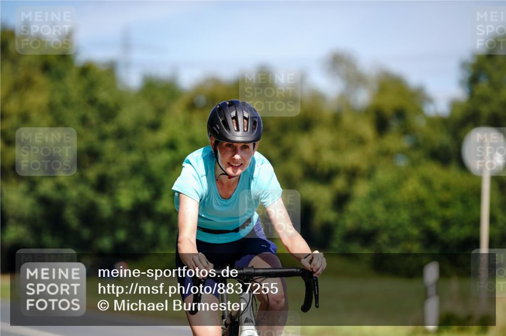 07.09.2025 - 19. Norderstedt Triathlon Michael Burmester http://msf.ph/oto/8837255 07.09.2025 12:53:00 Radfahren 194, 1235 meine-sportfotos.de