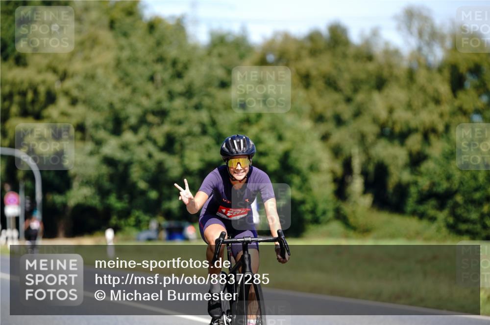 07.09.2025 - 19. Norderstedt Triathlon Michael Burmester http://msf.ph/oto/8837285 07.09.2025 12:53:26 Radfahren 224, 1256 meine-sportfotos.de