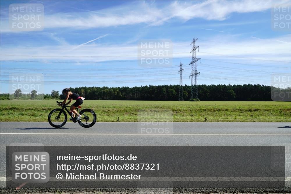 07.09.2025 - 19. Norderstedt Triathlon Michael Burmester http://msf.ph/oto/8837321 07.09.2025 12:02:45 Radfahren 780, 1237 meine-sportfotos.de