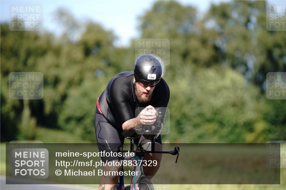 07.09.2025 - 19. Norderstedt Triathlon Michael Burmester http://msf.ph/oto/8837329 07.09.2025 14:16:23 Radfahren 391, 1042, 1408, 1459 meine-sportfotos.de