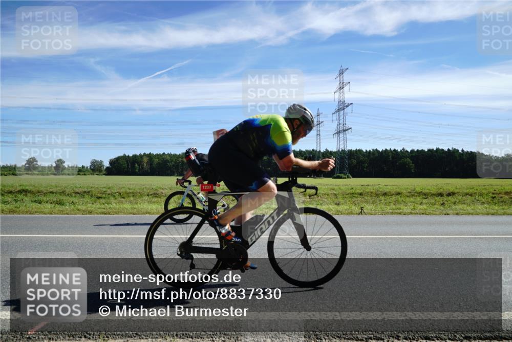 07.09.2025 - 19. Norderstedt Triathlon Michael Burmester http://msf.ph/oto/8837330 07.09.2025 12:02:46 Radfahren 780, 1237 meine-sportfotos.de