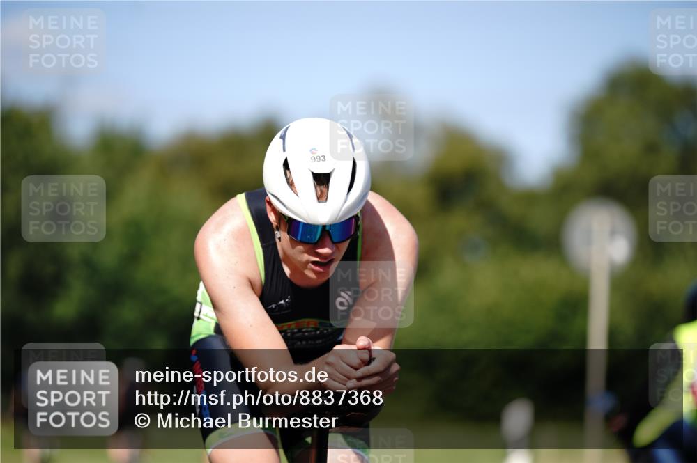 07.09.2025 - 19. Norderstedt Triathlon Michael Burmester http://msf.ph/oto/8837368 07.09.2025 14:16:52 Radfahren 993 meine-sportfotos.de