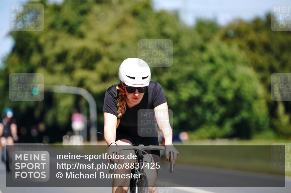 07.09.2025 - 19. Norderstedt Triathlon Michael Burmester http://msf.ph/oto/8837425 07.09.2025 12:54:39 Radfahren 842 meine-sportfotos.de