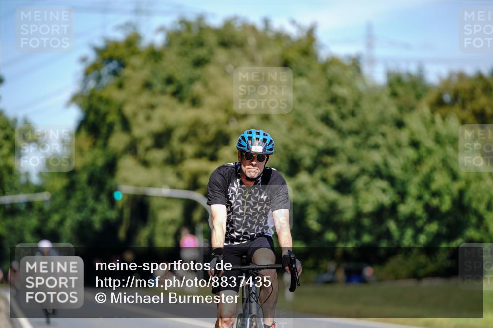 07.09.2025 - 19. Norderstedt Triathlon Michael Burmester http://msf.ph/oto/8837435 07.09.2025 12:54:42 Radfahren 230, 842 meine-sportfotos.de