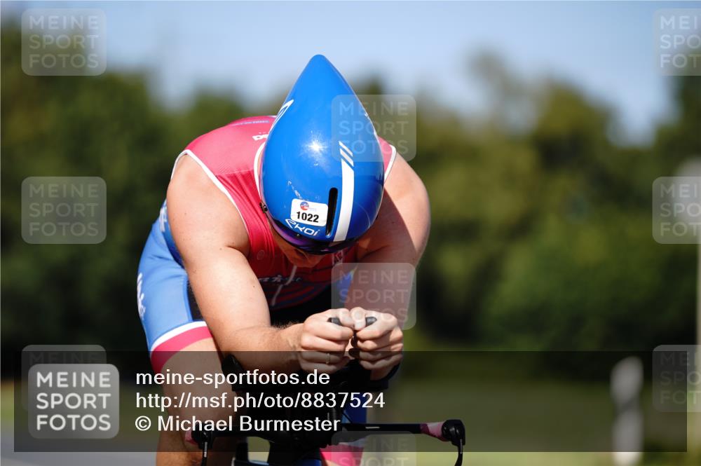 07.09.2025 - 19. Norderstedt Triathlon Michael Burmester http://msf.ph/oto/8837524 07.09.2025 14:18:21 Radfahren 411, 971, 1022 meine-sportfotos.de