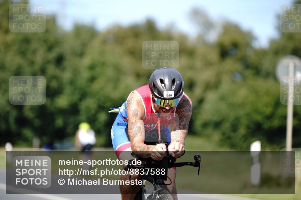 07.09.2025 - 19. Norderstedt Triathlon Michael Burmester http://msf.ph/oto/8837588 07.09.2025 14:18:54 Radfahren 984, 1020 meine-sportfotos.de