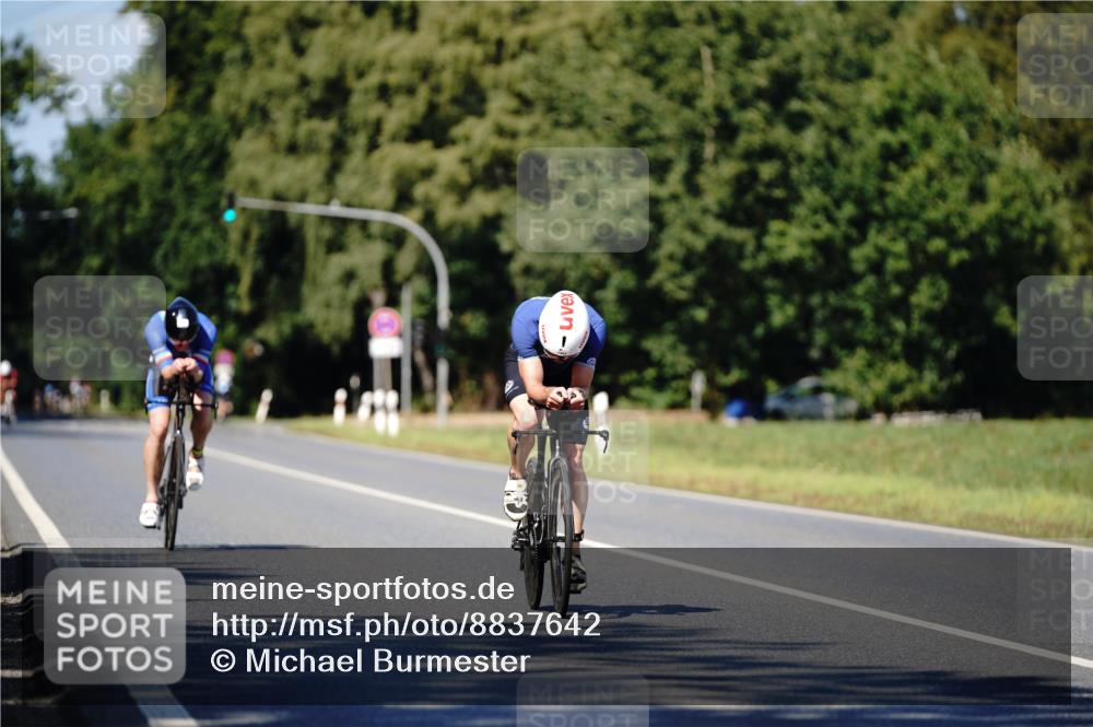 07.09.2025 - 19. Norderstedt Triathlon Michael Burmester http://msf.ph/oto/8837642 07.09.2025 14:19:23 Radfahren 1038, 1467 meine-sportfotos.de