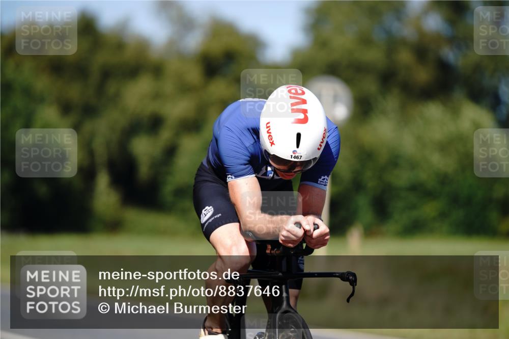 07.09.2025 - 19. Norderstedt Triathlon Michael Burmester http://msf.ph/oto/8837646 07.09.2025 14:19:25 Radfahren 1038, 1467 meine-sportfotos.de