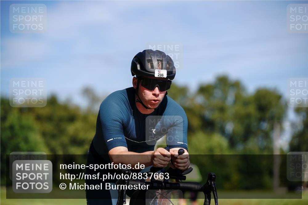 07.09.2025 - 19. Norderstedt Triathlon Michael Burmester http://msf.ph/oto/8837663 07.09.2025 12:55:52 Radfahren 193, 206 meine-sportfotos.de