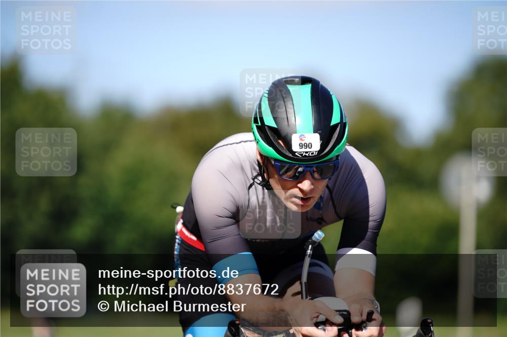 07.09.2025 - 19. Norderstedt Triathlon Michael Burmester http://msf.ph/oto/8837672 07.09.2025 14:19:40 Radfahren 959, 960, 990, 992 meine-sportfotos.de