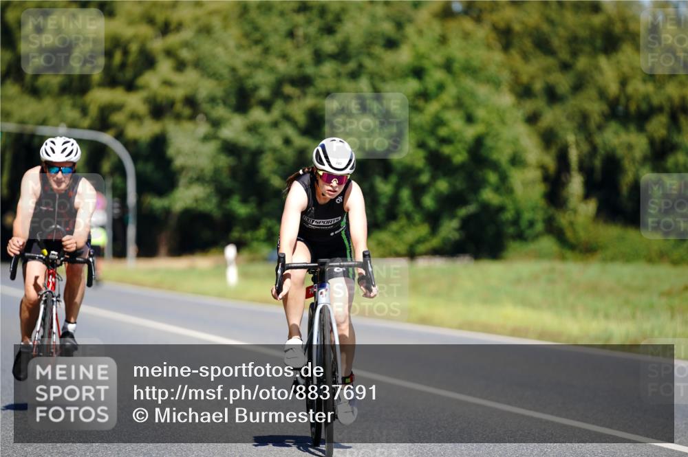 07.09.2025 - 19. Norderstedt Triathlon Michael Burmester http://msf.ph/oto/8837691 07.09.2025 12:56:00 Radfahren 177, 707, 1391 meine-sportfotos.de