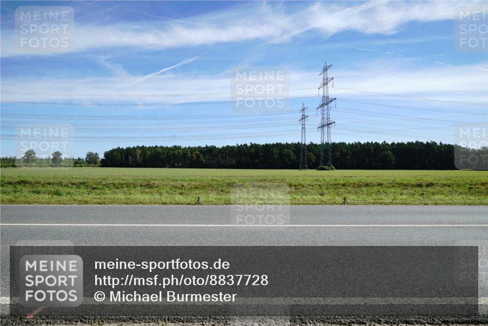 07.09.2025 - 19. Norderstedt Triathlon Michael Burmester http://msf.ph/oto/8837728 07.09.2025 12:03:35 Radfahren  meine-sportfotos.de