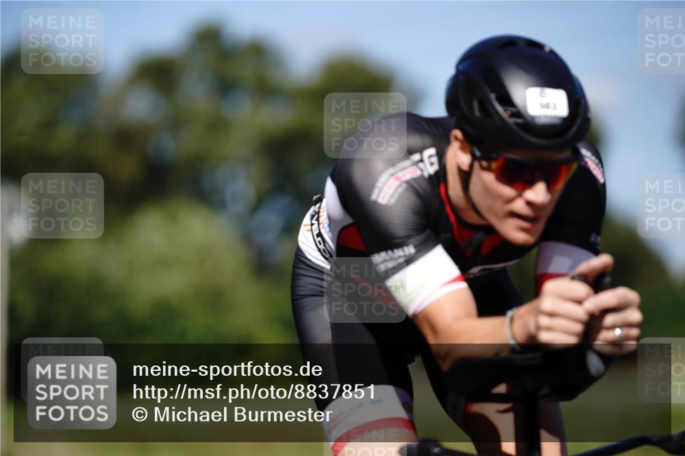 07.09.2025 - 19. Norderstedt Triathlon Michael Burmester http://msf.ph/oto/8837851 07.09.2025 14:22:35 Radfahren 911, 983, 1032 meine-sportfotos.de