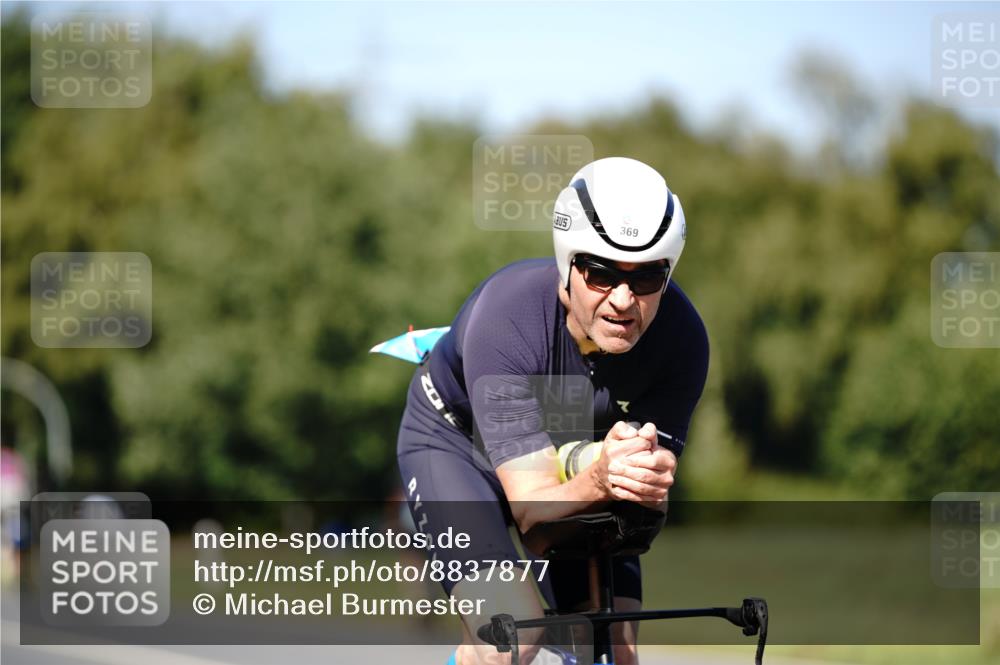 07.09.2025 - 19. Norderstedt Triathlon Michael Burmester http://msf.ph/oto/8837877 07.09.2025 14:22:51 Radfahren 369, 997, 1028 meine-sportfotos.de